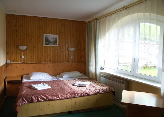 Perlyna Karpat Slavske
